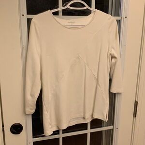 Women’s top - 4 for $20